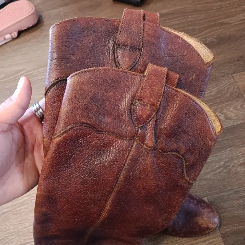 Frye Lug Riding Boots - Leather Sz 6B Excellet Condition